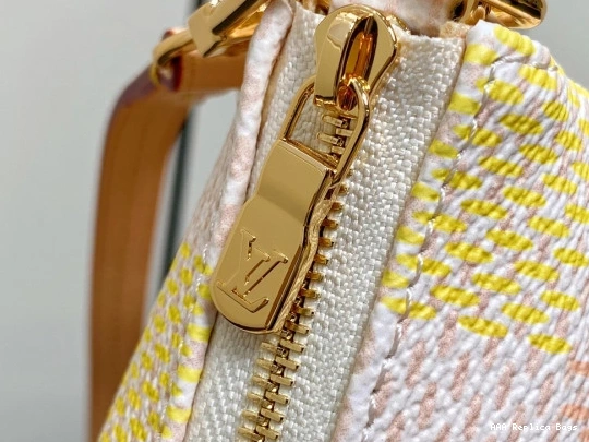 Aaa replica bags Accessoires-23.5*13.5*4CM LOUIS VUITTON Pochette 0822